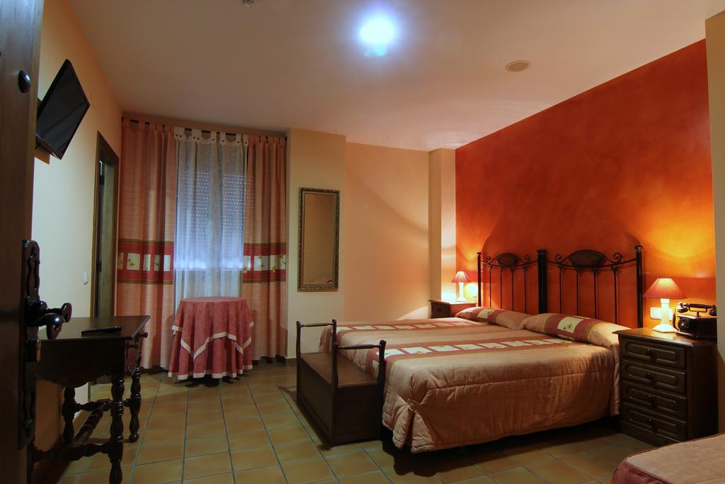 Hotel Rural Hojaranzos Техеда-де-Тьетар Экстерьер фото